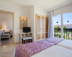 Hotel Grupotel Macarella Suites & Spa (Cala'n Bosc, Spain)