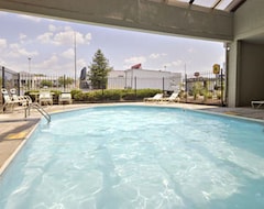 Khách sạn Super 8 Motels Reynolds - East Columbus Area (Reynoldsburg, Hoa Kỳ)