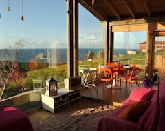 Tüm Ev/Apart Daire Beautiful House With Garden On The Beach Of La Arnia With Excellent Sea Views (Santander, İspanya)