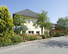 Pansiyon Der Dorfwirt (Rechberg, Avusturya)