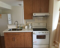 Cijela kuća/apartman Gorgeous 1 Bdr Prime Kitchen No Sharing Spaces/ Wifi+ Parking (Ajax, Kanada)
