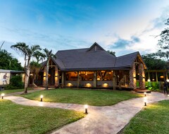 Hotel Gooderson DumaZulu Lodge (Hluhluwe, South Africa)