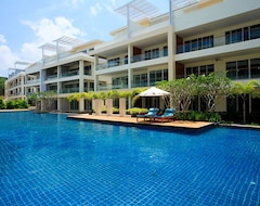 Hotel The Pelican Residence & Suites (Krabi, Thailand)