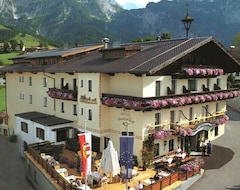 Khách sạn Hotel Post Abtenau (Abtenau, Áo)