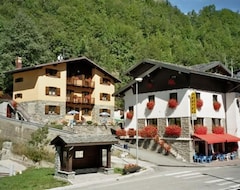 Hotel Punta Cian (Valtournenche, Italija)