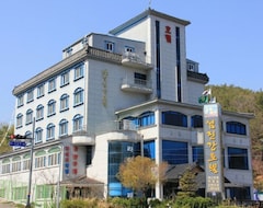 Hotel Sumjingang (Hadong, South Korea)