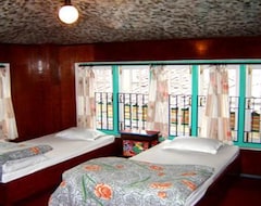 Khách sạn Golden Valley Lachung Residence (Lachung, Ấn Độ)