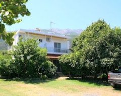 Khách sạn Nikos Marmaras - Rooms to Let (Therma, Hy Lạp)