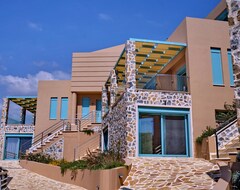 Apart Otel Ouzo Panoramic Houses 2, With Private Pool (Agios Isidoros, Yunanistan)