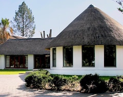 Hotel Clivia Lodge (Vanderbijlpark, South Africa)