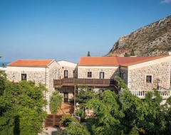 Hotel Balsamico Traditional Suites (Chersonissos, Greece)