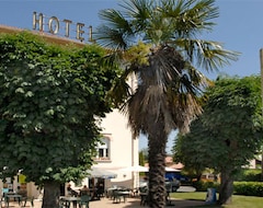 Khách sạn Hotel Du Parc (Salies-du-Salat, Pháp)