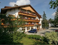 Khách sạn Resa Blancia (San Vigilio-Marebbe, Ý)