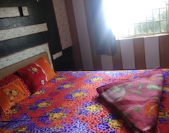 Hotelli Green Breeze Guest House (Udhagamandalam, Intia)
