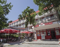 Khách sạn Hotel Malina (Golden Sands, Bun-ga-ri)