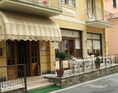 Hotel Albergo Nena (Moneglia, Italy)