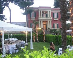 Hotel Villa dei Pini (Monópoli, Italy)