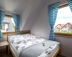 Aparthotel Domki Polanki 23 (Leba, Polonia)