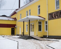 Hotel gostinitsa "Tkachi" (Borovichi, Russia)