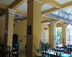 Hotel La Villa Battambang (Battambang, Kambodža)