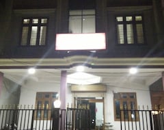 Khách sạn Narendra Guest House (Varanasi, Ấn Độ)