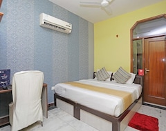 Khách sạn OYO 12190 Blue Umbrella (Delhi, Ấn Độ)