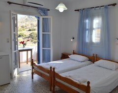 Hotel Pansion Koukos (Ios - Chora, Greece)