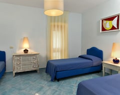 Khách sạn Approdo Resort Thalasso Spa (Castellabate, Ý)
