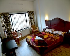 Hotel Natura Inn (Munnar, Indien)