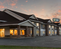 Boarders Inn & Suites by Cobblestone Hotels - Superior/Duluth (Superior, ABD)