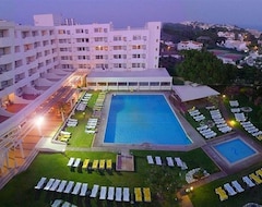 Khách sạn Hotel Albufeira Sol Suite Resort And Spa (Quinta do Lago, Bồ Đào Nha)