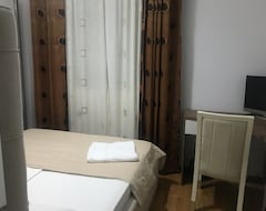 Khách sạn Hotel Jurgen (Tirana, Albania)