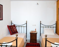 Hotel Villa Menies Traditional Guesthouse (Ano Vouves, Greece)