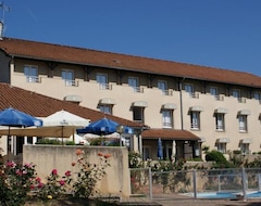 Hotel Le Villon (Villié-Morgon, France)