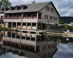 Khách sạn Le Lac des Moines (Condat, Pháp)