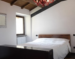 Otel San Francesco Suite (Poggio Bustone, İtalya)