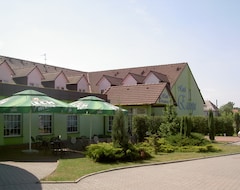 Otel Europa (Łęknica, Polonya)
