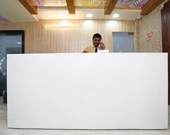 Hotel Capital O 22697 Richa Grand Inn (Lucknow, India)
