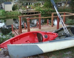 Casa/apartamento entero Compruebe hacia fuera la línea de costa-río Canal conduce a Río, Incluye 1 de canoa y kayak 2 (Weeki Wachee, EE. UU.)