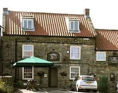 Hotel The Plough (Whitby, United Kingdom)