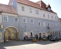 Khách sạn Zum Klosterwirt (Rinchnach, Đức)
