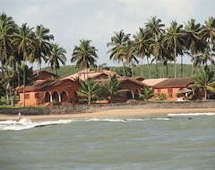 Hotel Coconut Grove Beach (Cape Coast, Ghana)