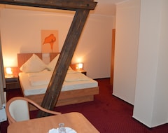 Khách sạn Hotel Restaurant Jeta (Bispingen, Đức)