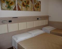 Hotel Royal (Bellaria-Igea Marina, Italien)