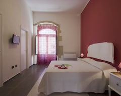Hotel Kyanos (Siracusa, Italia)