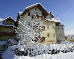 Khách sạn Familienhotel Herbst (Fladnitz an der Teichalm, Áo)