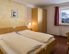 Khách sạn Hotel Aurora (Brixen, Ý)