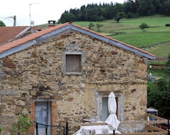 Toàn bộ căn nhà/căn hộ Au Calme en Auvergne (Saint-Privat-du-Dragon, Pháp)