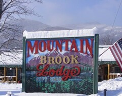 Otel Mountain Brook Lodge (Wilmington, ABD)