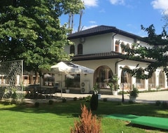 Hotel Camp Karagaq (Pec, Kosovo)